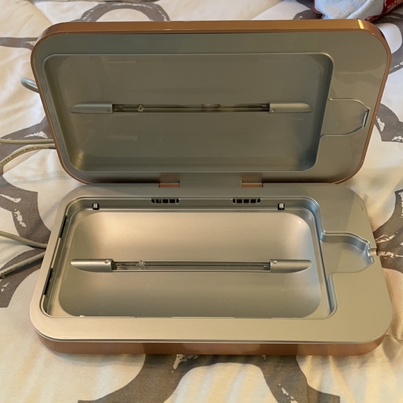 Phone Soap phone/keys sanitizer! - Picture 2 of 4